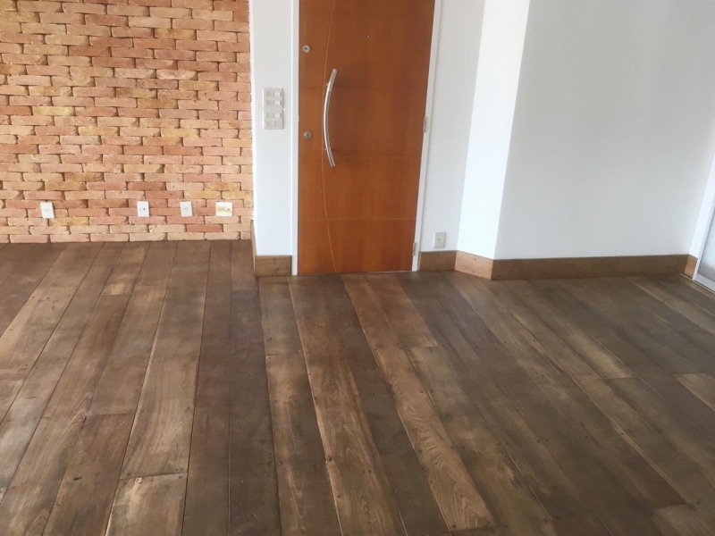 Empresa de Raspagem de Piso de Taco de Madeira Santana de Parnaíba - Raspagem em Piso de Madeira Empresa de Raspagem de Piso de Taco de Madeira Santana de Parnaíba - Raspagem em Piso de Madeira