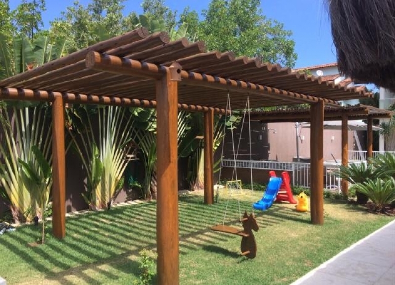 Pergolados de Madeira Decorado para Casamento Itu - Pergolado Decorado para Boda Pergolados de Madeira Decorado para Casamento Itu - Pergolado Decorado para Boda