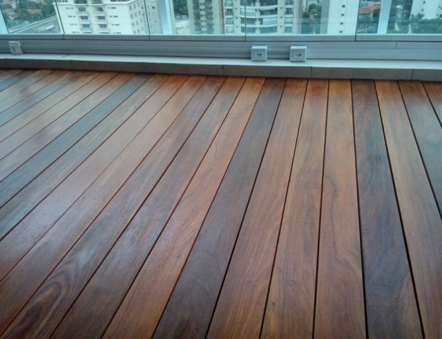 Piso em Madeira para Sala em Itaquaquecetuba - Piso de Madeira Rústico Piso em Madeira para Sala em Itaquaquecetuba - Piso de Madeira Rústico