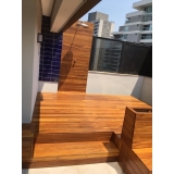 deck em madeira com pergolado valor Jardim Lina